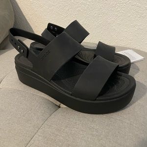 Croc Platforms